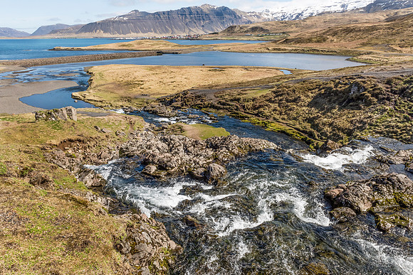 Kirkjufellsfoss (Falls), Snaefellsnes Peninsula, Iceland