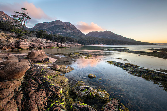 Honeymoon Bay, Freycinet, Tasmania