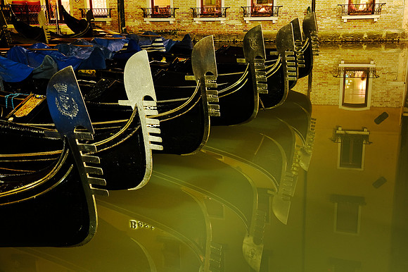 Gondola Garage