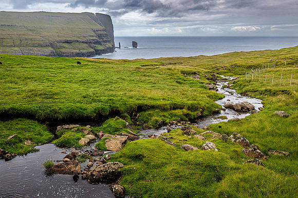 Risin og Kellingin Viewpoint, Faroe Islands