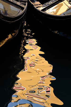 Vencie Carnival Day 1-175